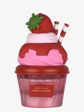 Berry-On-Top Mystical Give me Gourmand